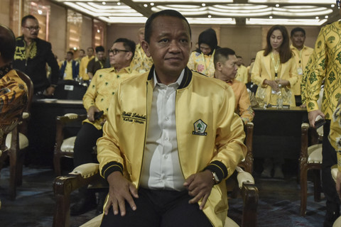 Ketua Umum DPP Partai Golkar Bahlil Lahadalia (tengah) menghadiri bimbingan teknis anggota Fraksi Partai Golkar DPRD, Provinsi dan Kabupaten se-Indonesia di Grogol, Jakarta Barat, Senin (15/9/2025). Foto: Fakhri Hermansyah/ANTARA FOTO