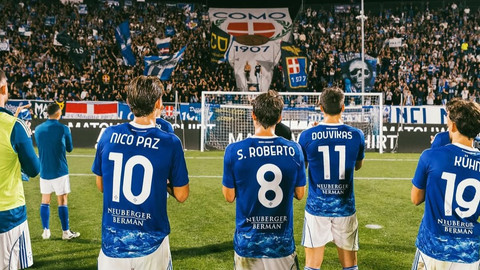 Para pemain Como usai lawan Genoa dalam laga pekan ketiga Liga Italia 2025/26 di Stadion Giuseppe Sinigaglia, Selasa (16/9) dini hari WIB. Foto: Instagram @comofootball