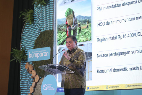 Menko Perekonomian Airlangga Hartarto menyampaikan sambutan dalam kumparan Green Initiative Conference 2025 di Hotel Borobudur, Jakarta, Rabu (17/9/2025). Foto: Aditia Noviansyah/kumparan