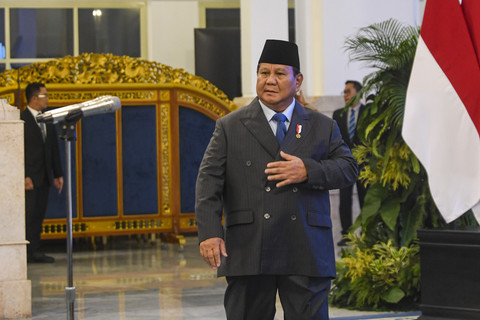 Presiden Prabowo Subianto bersiap memimpin upacara Pelantikan Menteri dan Wakil Menteri Negara Kabinet Merah Putih Dalam Sisa Masa Jabatan Periode Tahun 2024-2029 di Istana Negara, Jakarta, Rabu (17/9/2025). Foto: Muhammad Adimaja/ANTARA FOTO