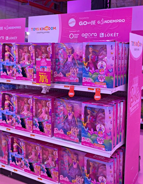 Keseruan di pameran World of Barbie: Dreams Made Here yang hadir di Agora Mall.    Foto: Naela Marcelina/kumparan