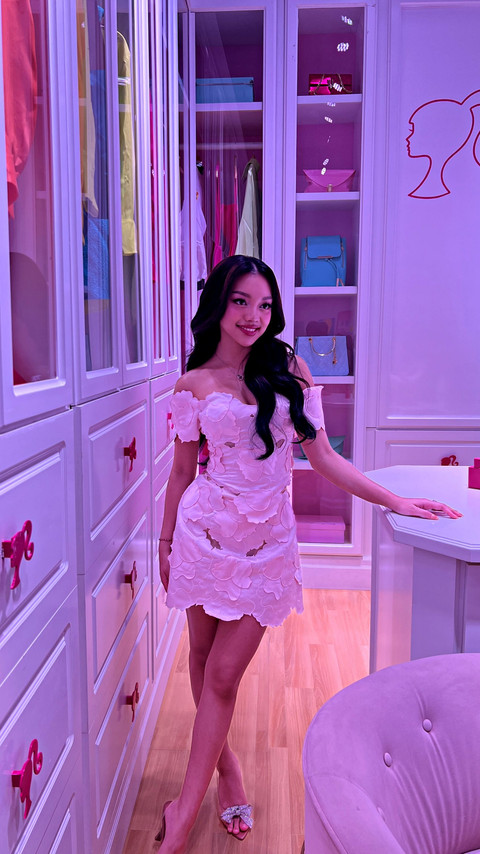 Keseruan di pameran World of Barbie: Dreams Made Here yang hadir di Agora Mall.    Foto: Naela Marcelina/kumparan