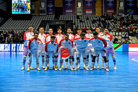 Pemain Timnas Futsal Indonesia melawan Tanzania dalam ajang 4 Nations Cup di Hall Basket GBK, Senayan, Jakarta, Kamis (18/9/2025). Foto: Abi Suryadi/Kumparan