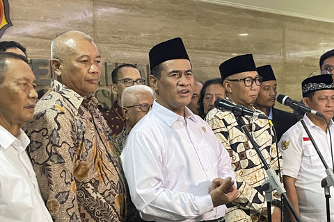 Menteri Pertanian Amran Sulaiman dalam konferensi pers di kantornya, Jakarta Selatan, Jumat (19/9/2025). Foto: Najma Ramadhanya/kumparan