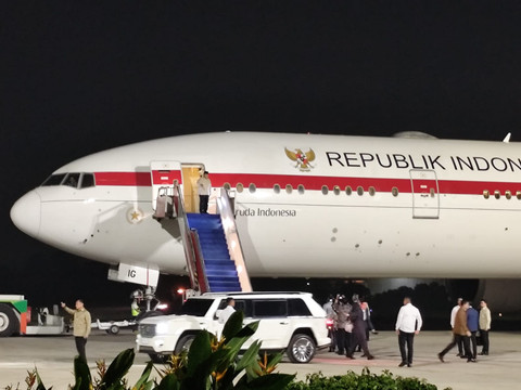 Presiden Prabowo Subianto bertolak ke Amerika Serikat dari Base Ops Lanud Halim Perdanakusuma, Jakarta pada Jumat (19/9/2025). Foto: Luthfi Humam/kumparan