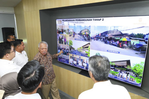 Kepala Otorita Ibu Kota Nusantara (IKN), Basuki Hadimuljono, menerima kunjungan rombongan Himpunan Pengusaha Muda Indonesia (HIPMI) Kalimantan Timur di Kantor Otorita IKN, Jumat (19/9/2025). Foto: Dok. OIKN