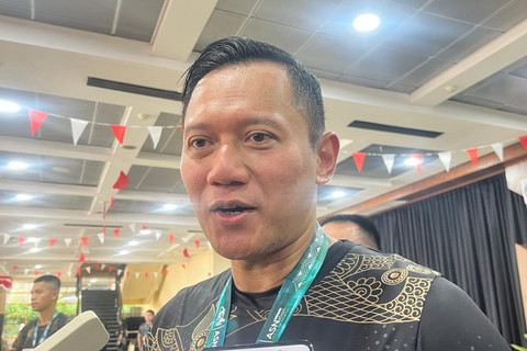 Menko Bidang Infrastruktur dan Pembangunan Kewilayahan Agus Harimurti Yudhoyono (AHY) usai acara ASN Run 2025 di Kantor Kemendikdasmen, Senayan, Jakarta Pusat, Minggu (21/9/2025). Foto: Nasywa Athifah/kumparan