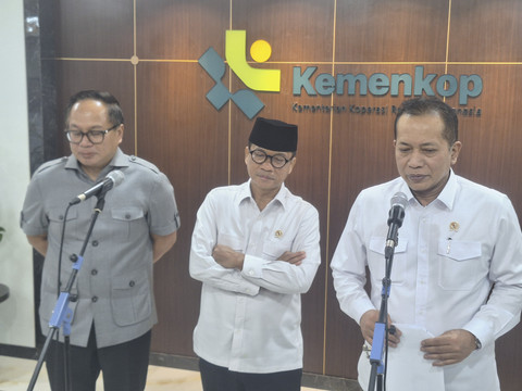Konferensi pers mengenai Kopdes Merah Putih di Kantor Kemenkop, Jakarta Pusat pada Senin (22/9/2025). Foto: Argya D. Maheswara/kumparan