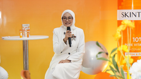 dr. Fitria Agustina di sesi talkshow acara Skintific The Clinically Fresh Lounge pada Selasa (26/8)  (Foto: Skintific)