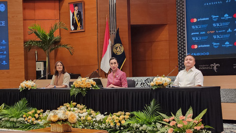 Menteri Pariwisata Widiyanti Putri Wardhana memberikan keterangan pers Wonderful Indonesia Gourmet (WIG) di Gedung Kemenpar Jakarta, Senin (22/9/2025). Foto: Azalia Amadea/Kumparan