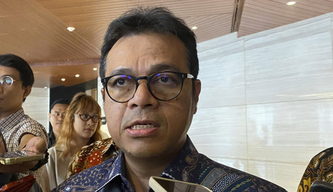 Wakil Menteri Komunikasi dan Digital Nezar Patria saat acara Workshop Wartawan United Tractors Group di Artotel Mangkuluhur, Setiabudi, Jakarta Selatan, Kamis (25/9/2025). Foto: Nasywa Athifah/kumparan