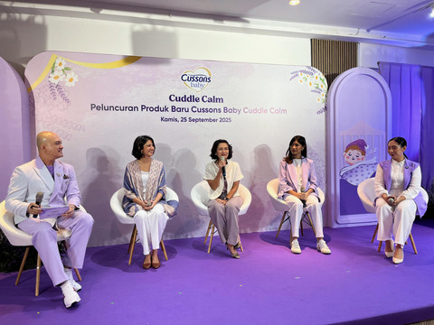 Konferensi pers peluncuran rangkaian Cussons Baby Cuddle Calm di Rumah Wijaya, Kamis (26/9/2025). Foto: Nabilla Fatiara/kumparan