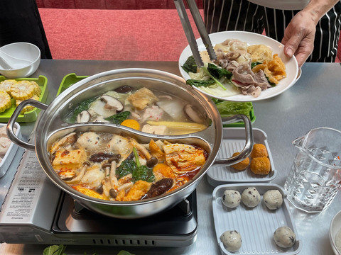  NaiNai Hot Pot di Jakarta Selatan.  Foto: Salsha Okta Fairuz/kumparan