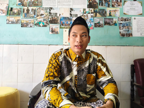 Direktur Krapyak Peduli Sampah, Pesantren Krapyak Yayasan Ali Maksum Yogya, Andika Muhammad Nuur, Sabtu (27/9). Foto: Arfiansyah Panji Purnandaru/kumparan