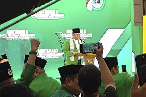 Plt. Ketua Umum PPP Muhammad Mardiono berpidato dalam Pembukaan Muktamar ke-10 Partai Persatuan Pembangunan (PPP) di Jakarta, Sabtu (27/9/2025). Foto: Aria Ananda/ANTARA