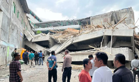 Bangunan musala ponpes yang ambruk. Foto: Istimewa