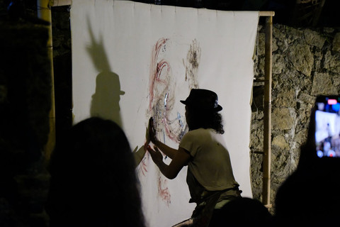 Widi s. Martodihardjo dalam pameran 