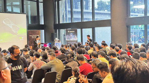 Peserta memadati ruangan workshop yang diadakan Yogyakomtek. Foto: Yusuf Hay/Pandangan Jogja.