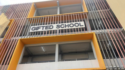 Suasana Gifted School Cawang, Kramat Jati, Jakarta Timur, Jumat (3/10/2025). Foto: Nasywa Athifah/kumparan