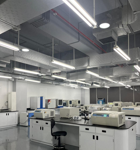 Ilustrasi instrumen analisis kimia forensik (Sumber Foto : Dokumen Penulis)