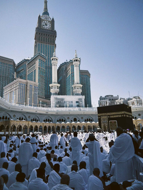 Pemain Timnas jalani umroh jelang main di ronde 4. Foto: Instagram/ @rizkyridhoramadhani