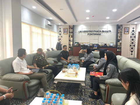 Kanwil Kementerian Hukum Kalbar beraudiensi dengan UPB. Foto: Dok. Kanwil Kemenkum Kalbar