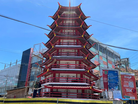 Gapura China, Pagoda China, Tugu Al-qur'an | foto : Taufik H/Lampung Geh
