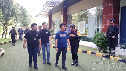 Pengecekan ke sekolah North Jakarta Intercultural School di Kelapa Gading yang menerima ancaman bom. Foto: Dok. Istimewa