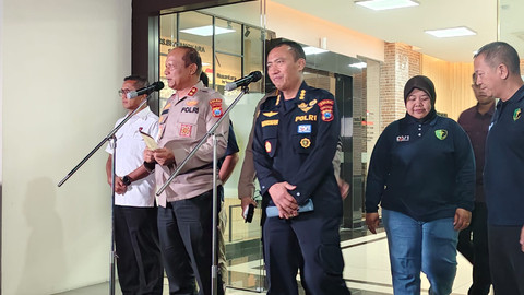 Kapolda Jatim Irjen Pol Nanang Avianto di RS Bhayangkara Polda Jatim, Surabaya, Rabu (8/10/2025). Foto: Farusma Okta Verdian/kumparan