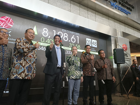 Menteri Keuangan (Menkeu) Purbaya Yudhi Sadewa usai acara Dialog Pelaku Pasar Modal di Gedung BEI, Jakarta, Kamis (9/10/2025). Foto: Muhammad Fhandra Hardiyon/kumparan