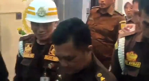 BA, PNS Way Kanan yang jadi jaksa gadungan di Sumsel. | Foto: Ist