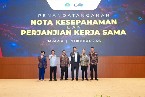 Penandatanganan notakesepahaman DJP dengan PPATK dan BPKP. Dok: DJP