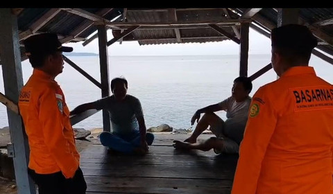 Basarnas Manado menerjunkan sejumlah personelnya ke wilayah pesisir pantai di wilayah Sulut. Foto: Dok. Basarnas Manado