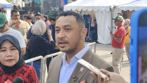 Wakil Menteri Kebudayaan, Giring Ganesha menghadiri penutupan Konferensi Musik Indonesia (KMI) 2025 dalam acara Jakarta Music Con di area Spark, Sabtu (11/10/2025).
Foto: Vincentius Mario/kumparan