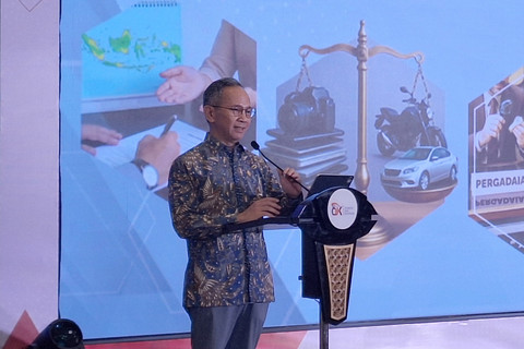 Ketua Dewan Komisioner OJK Mahendra Siregar dalam Peluncuran Roadmap Pengembangan dan Penguatan Pergadaian 2025-2030 di Hotel Borobudur, Jakarta Pusat, Senin (13/10/2025). Foto: Argya Maheswara/kumparan