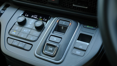 Interior Honda Step WGN e:HEV. Foto: Gesit Prayogi/kumparan