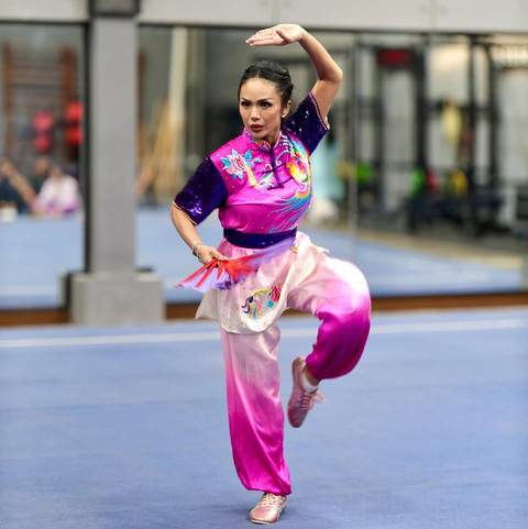 Kris Dayanti wakili Indonesia di pertandingan Wushu international yang digelar di China. Foto: Instagram/@krisdayantilemos