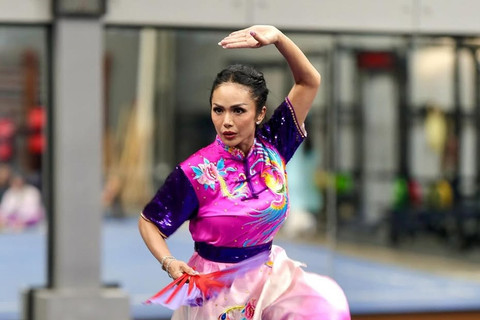 Kris Dayanti wakili Indonesia di pertandingan Wushu international yang digelar di China. Foto: Instagram/@krisdayantilemos
