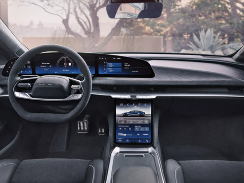 Tampilan interior Lucid Air GT. Foto: Dok. Carscoops