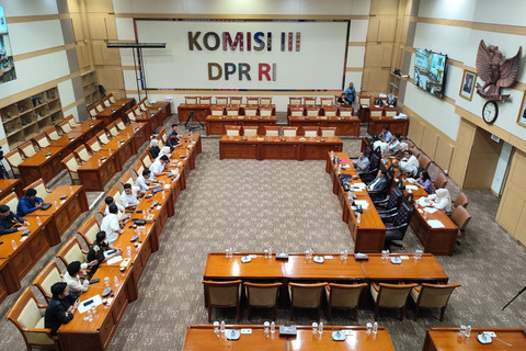 Suasana rapat dengar pendapat umum (RDPU) Aliansi Mahasiswa Nusantara (Aman) di Kompleks Parlemen Senayan, Jakarta, Rabu (15/10/2025). Foto: Luthfi Humam/kumparan