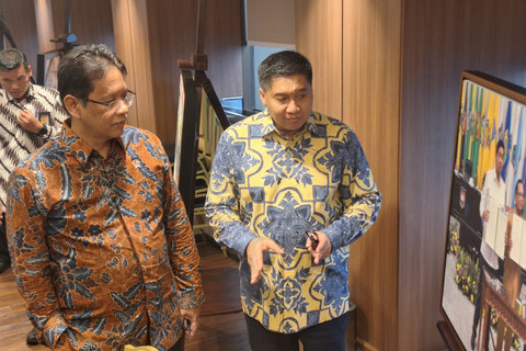 Menteri PKP Maruarar Sirait dan Menteri Keuangan Purbaya Yudhi Sadewa di Kantor Kementerian PKP, Jakarta Pusat, Rabu (15/10/2025). Foto: Argya Maheswara/kumparan