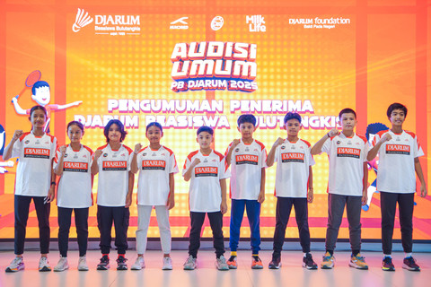 Setelah melewati perjuangan melalui rangkaian proses seleksi Audisi Umum PB Djarum 2025, terpilih sembilan atlet yang menerima Djarum Beasiswa Bulu Tangkis 2025. Foto: Dok. PB Djarum