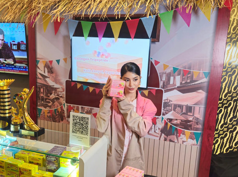 Sido Muncul meluncurkan C+Collagen di event Capital Market Summit & Expo 2025 di Gedung Bursa Efek Indonesia (BEI), Jumat (17/10). Foto: kumparan