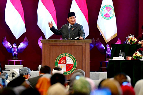 Presiden Prabowo Subianto hadiri acara sidang senat Universitas Kebangsaan Republik Indonesia (UKRI) di Bandung, Sabtu (18/10/2025). Foto: Mukhlis Jr./Biro Pers Sekretariat Presiden