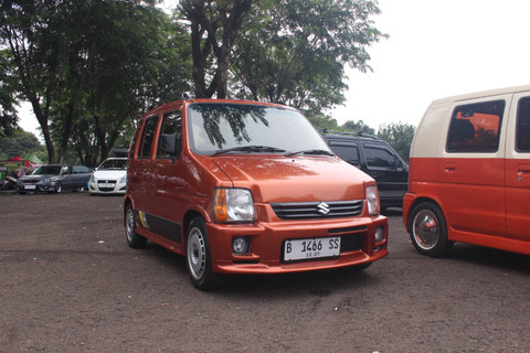 Modifikasi Suzuki Karimun dengan konsep JDM. Foto: Fitra Andrianto/kumparan