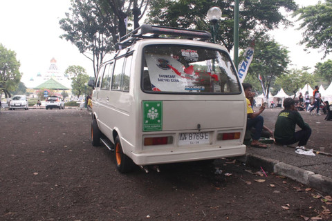 Suzuki Carry 2 tak thun 1984. Foto: Fitra Andrianto/kumparan