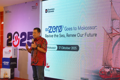 EVP Telkom Regional V Amin Soebagyo saat memberikan sambutan pada acara Roadshow GoZero% Goes to Makassar, Jumat (17/10). Foto: dok. Telkom