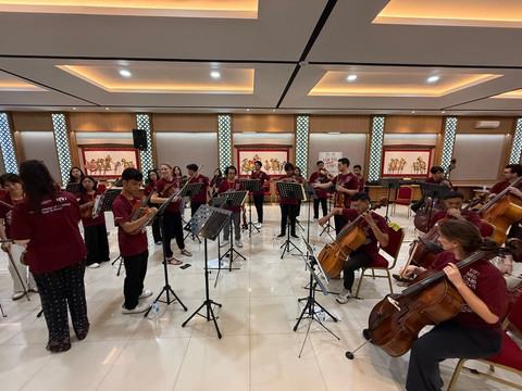 25 pemain musik dawai dari berbagai daerah yang menjalani latihan intensif bersama MSO di Griya Persada Kaliurang, Sleman. Foto: Nuha K/Pandangan Jogja