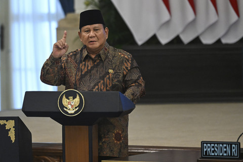 Presiden Prabowo Subianto memimpin Sidang Kabinet Paripurna di Istana Negara, Jakarta, Senin (20/10/2025). Foto: Aditya Pradana Putra/ANTARA FOTO