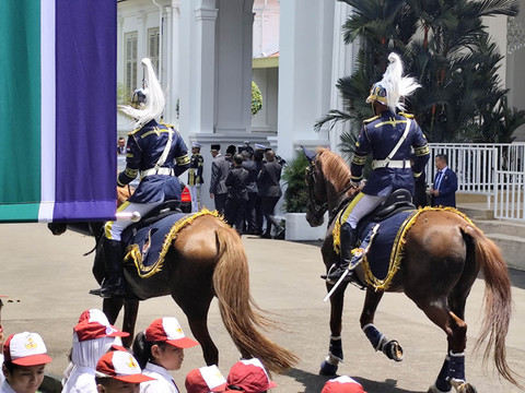 Presiden Prabowo Subianto menyambut kunjungan Presiden Afrika Selatan Cyril Ramaphosa di Istana Merdeka, Jakarta, Selasa (22/10/2025). Foto: Luthfi Humam/kumparan